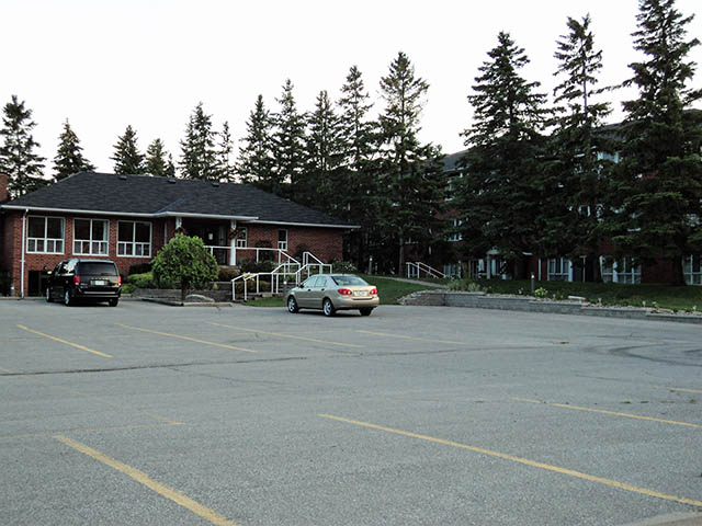 Heritage Acres Rec Centre and Parking
